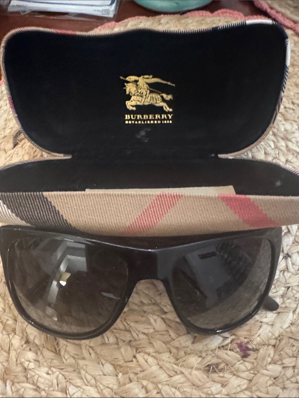 Burberry Brown Tortoiseshell Sunglasses Temple Arm